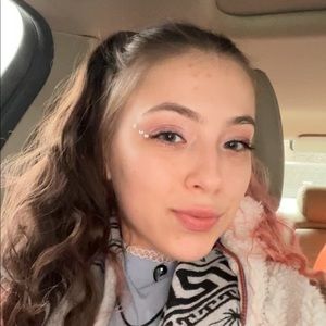 Meet your Posher, Destiny